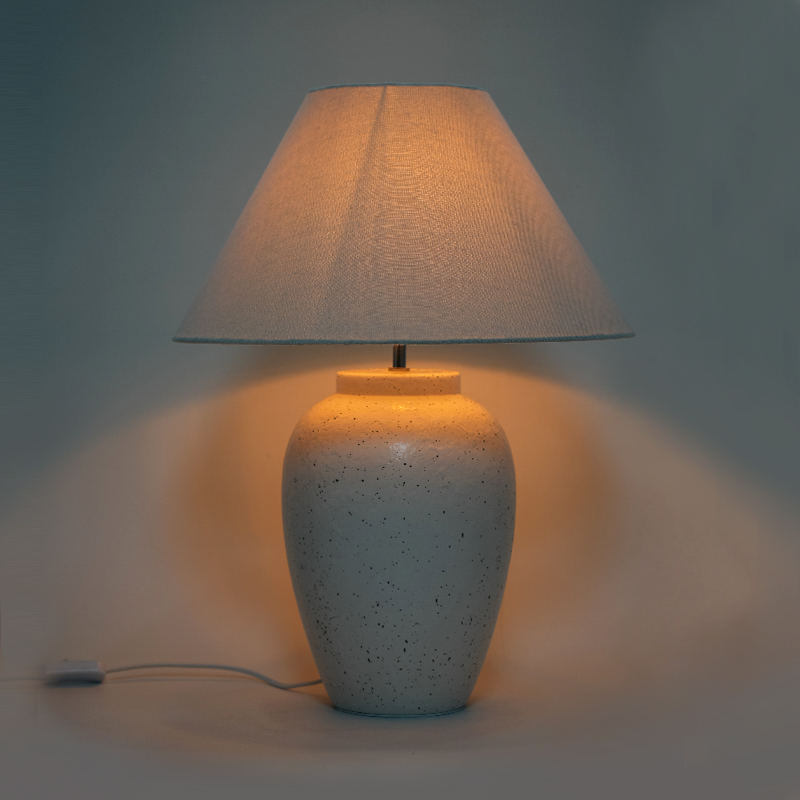 Lampa boird seomra leapa ceirmeach cumhach