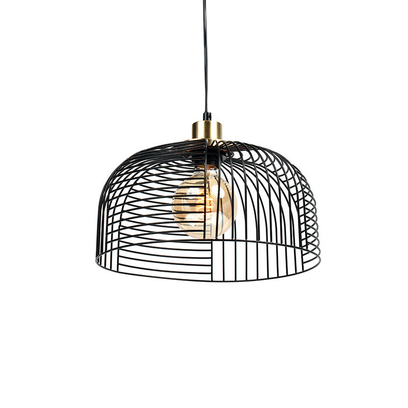 Solas éanúil ag sceitheadh ​​chandelier iarainn