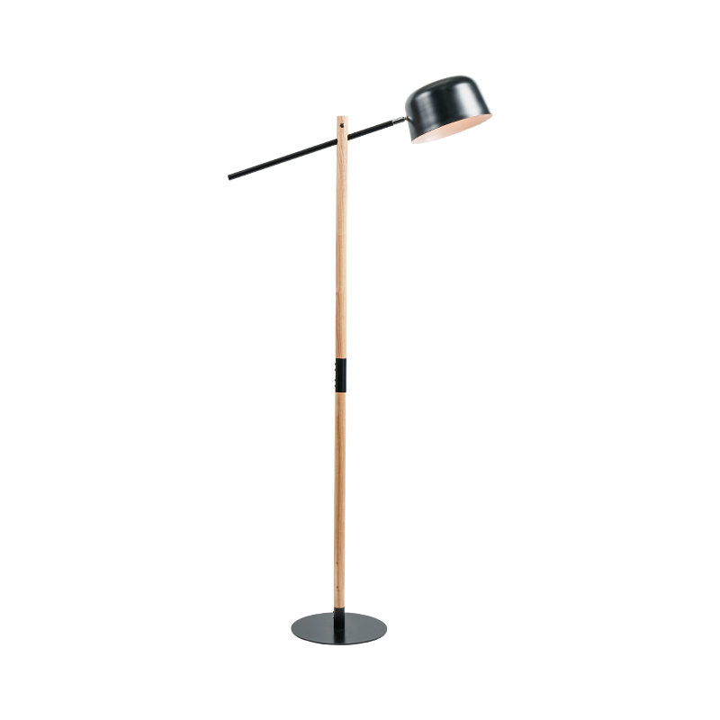 Lampa urláir adhmaid soladach Nordach