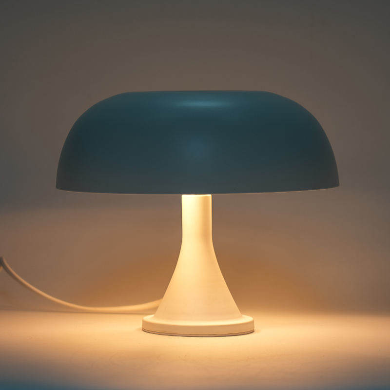 Lampa tábla maisiúcháin beacáin tí
