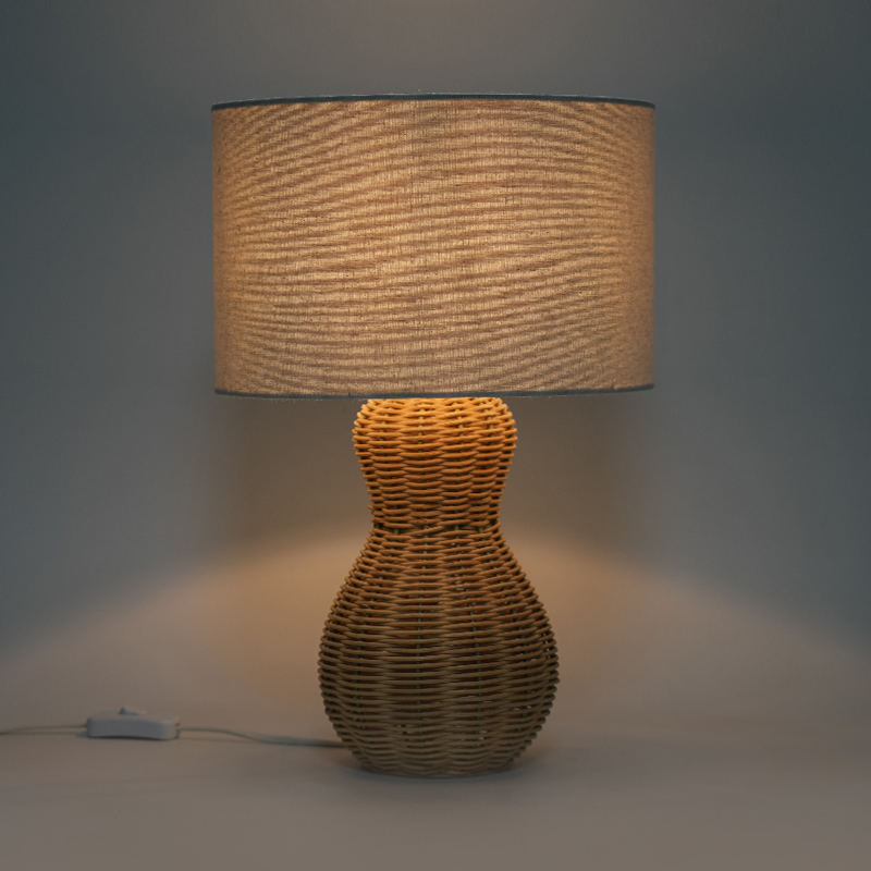 Lampa Tábla Ealaíne RattAn lámhdhéanta