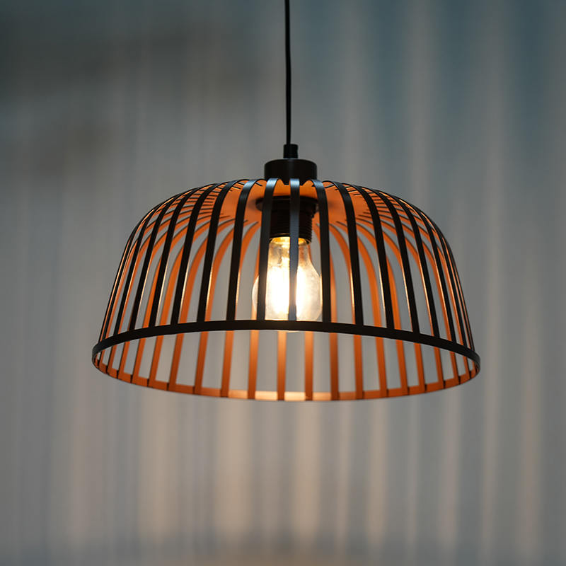 Chandelier iarainn seanré