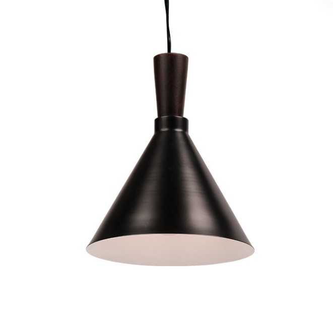 Cén fáth a bhfuil solas an chandelier simplí seo níos oiriúnaí le haghaidh úsáide fadtéarmacha?