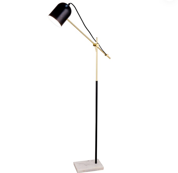 Cén chaoi a ndéantar an lámh inchoigeartaithe miotail den lampa inchoigeartaithe miotail seo a choigeartú?