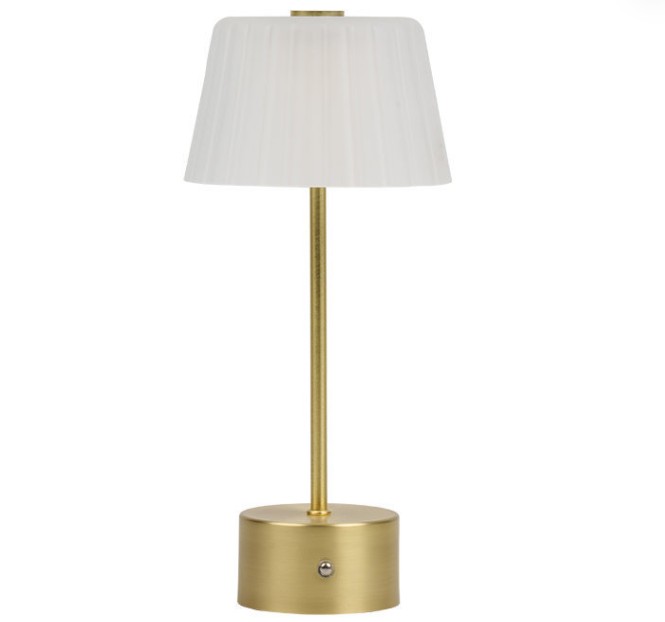 Cé mhéad fuinnimh a shábhálann an lampa tábla LED i gcomparáid le lampaí traidisiúnta?